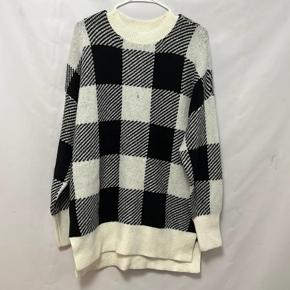 NWT ABERCROMBIE &‎ FITCH CHECKERED SWEATER SIZE M